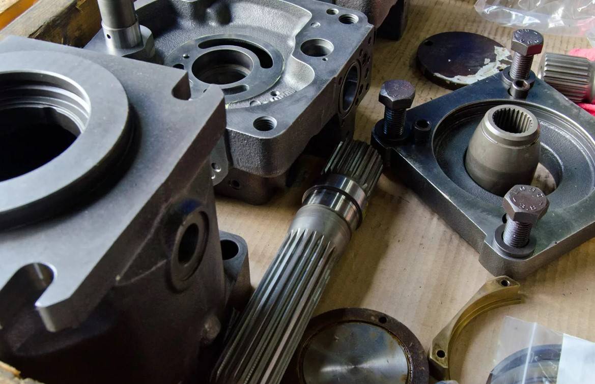 Замена уплотнений гидроцилиндра JCB 3CX и Как продлить жизнь компоненту